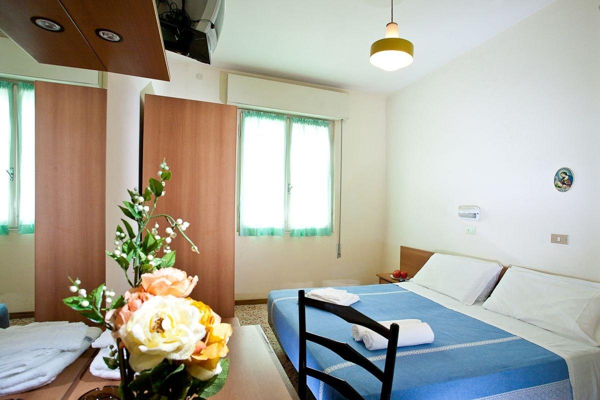 Hotel Trevi เชเซนาติโก ภายนอก รูปภาพ