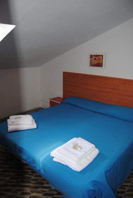 Hotel Trevi เชเซนาติโก ห้อง รูปภาพ